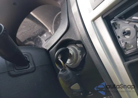 2005 Hyundai Tiburon Gt z USA, uszkodzony, nr VIN KMHHN65F45U169356